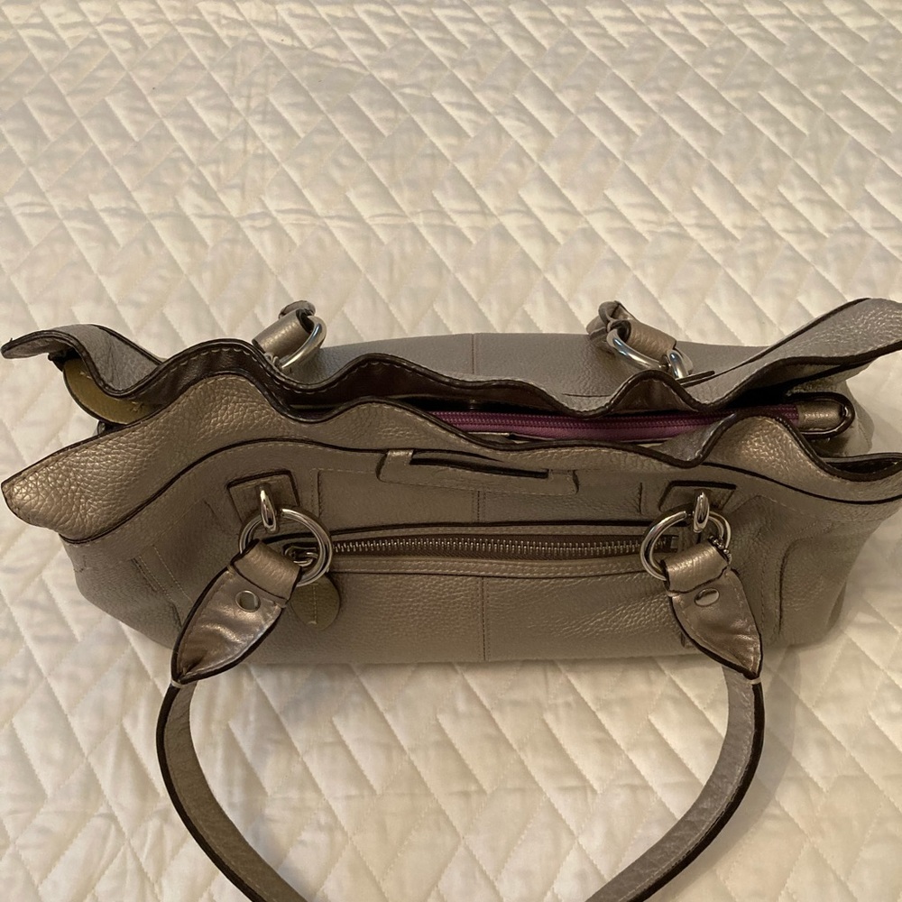 Coach purse - Picture 7 of 7